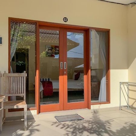 Lotus Bali Guest House Canggu Esterno foto