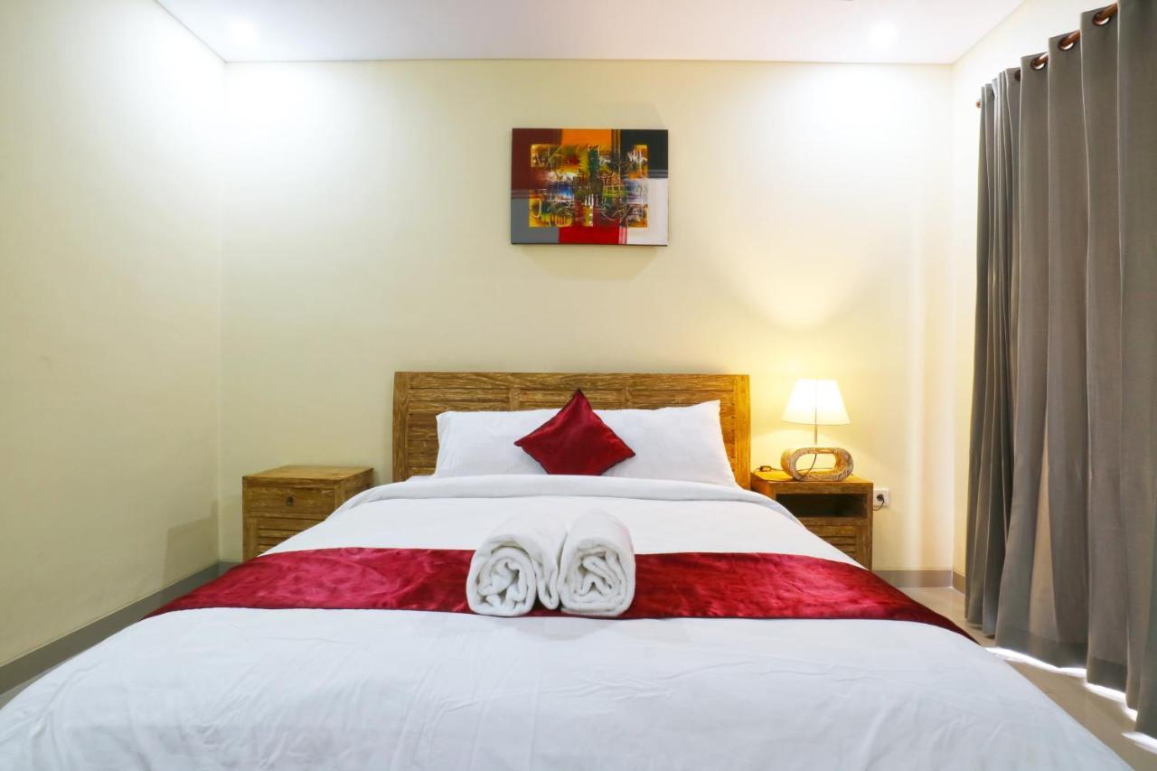 Lotus Bali Guest House Canggu Esterno foto